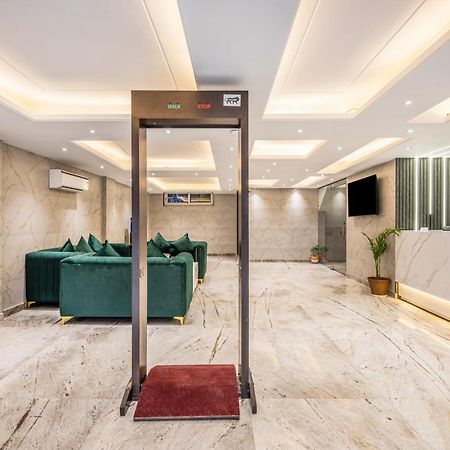 Hotel Avaas - Faiz Road Karol Bagh 델리 외부 사진
