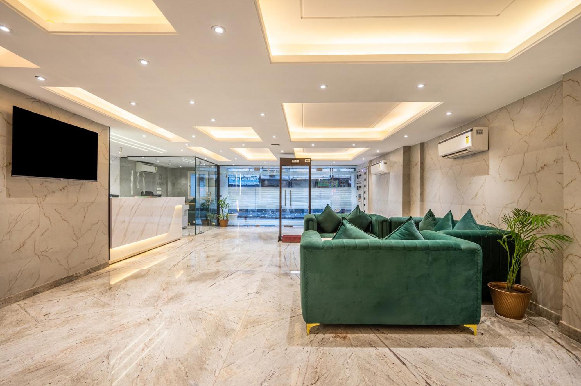 Hotel Avaas - Faiz Road Karol Bagh 델리 외부 사진
