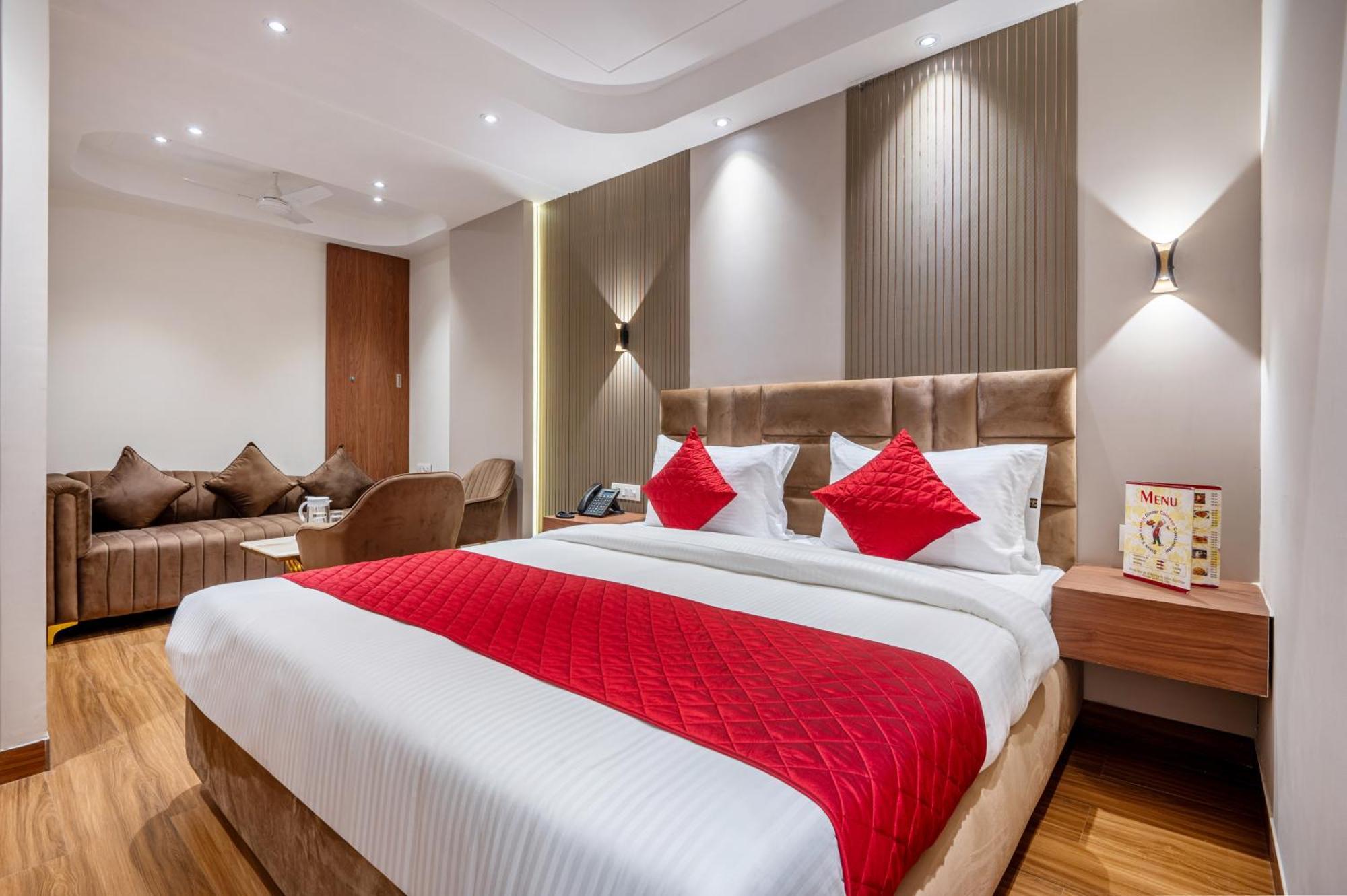 Hotel Avaas - Faiz Road Karol Bagh 델리 외부 사진